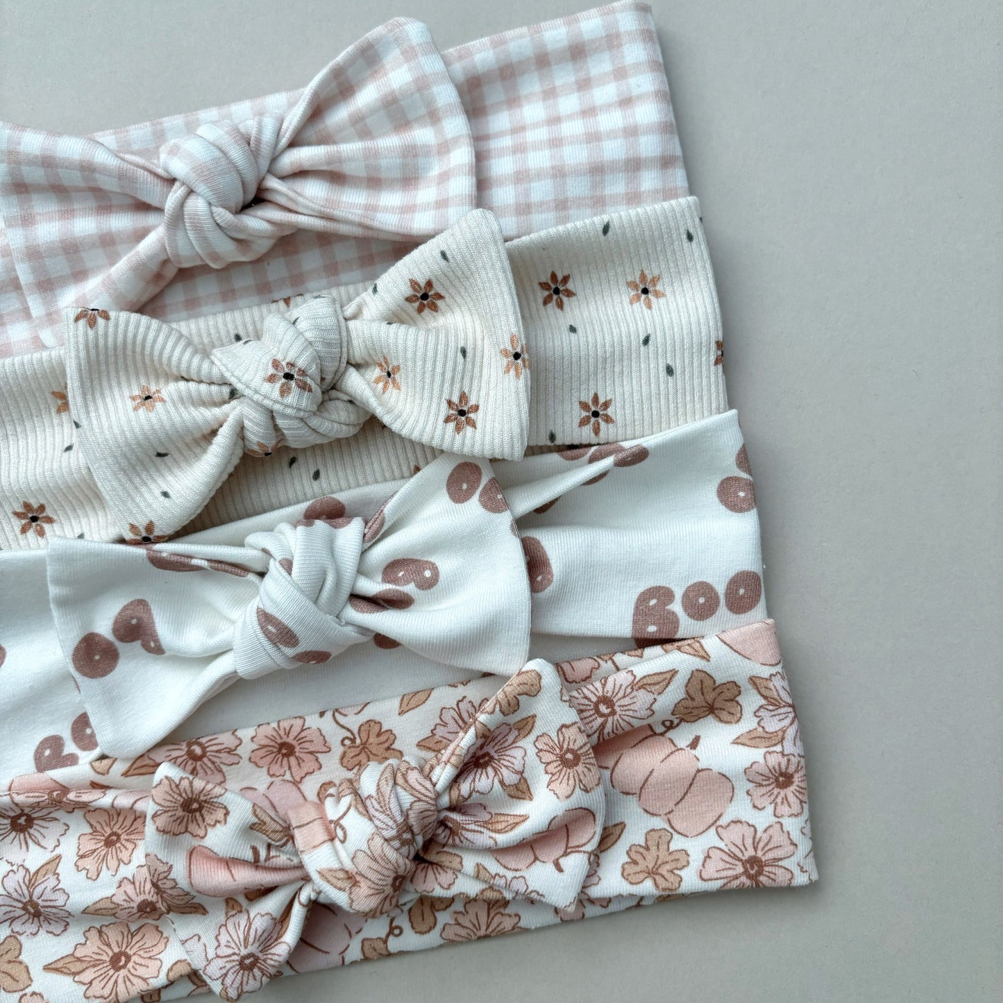 Floral Rib Natural Topknot Headband image 2