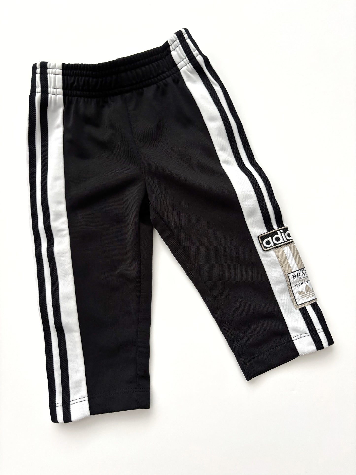 Vintage Adidas Poppers Age 9-12 Months