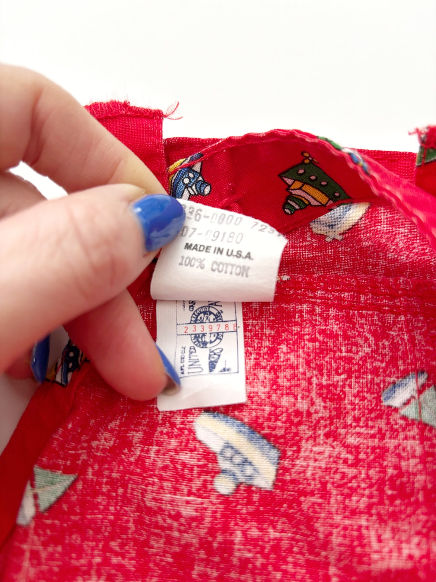 Oshkosh Red Sailboat print *Very Rare* Romper 1980’s. 12-18 Months