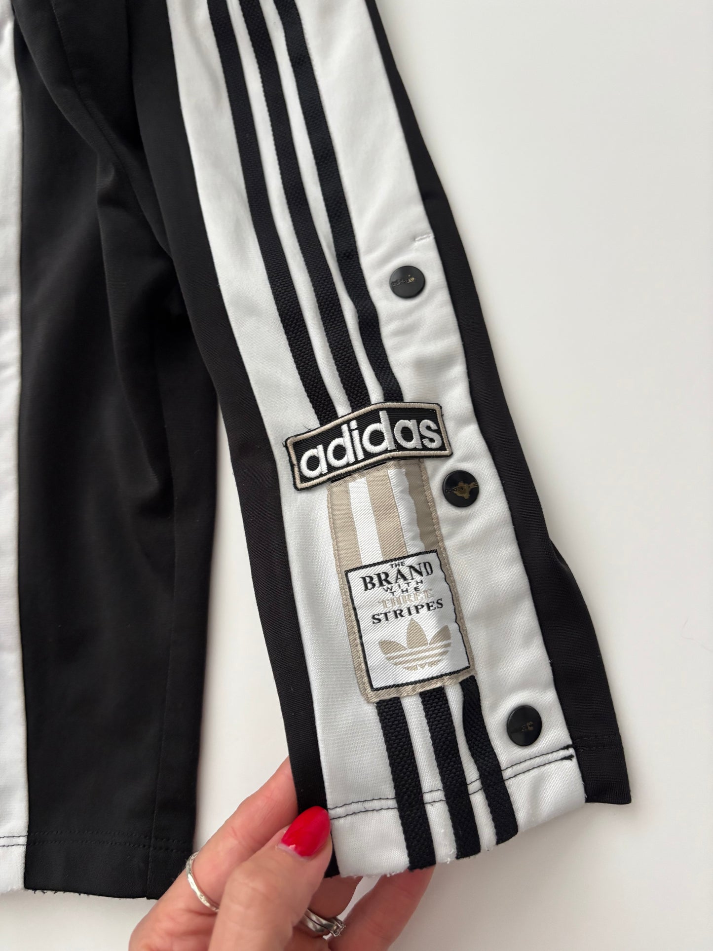 Vintage Adidas Poppers Age 9-12 Months